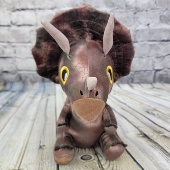 Jurassic World Triceratops Plush Dinosaur Kohl’s Cares Stuffed Animal Toy 12" - Picture 2 of 7